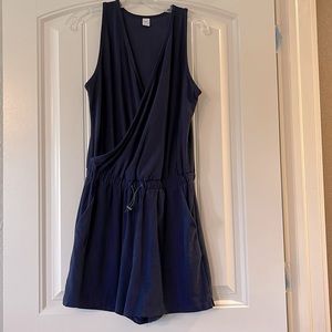 Never worn, Old Navy, Navy Romper